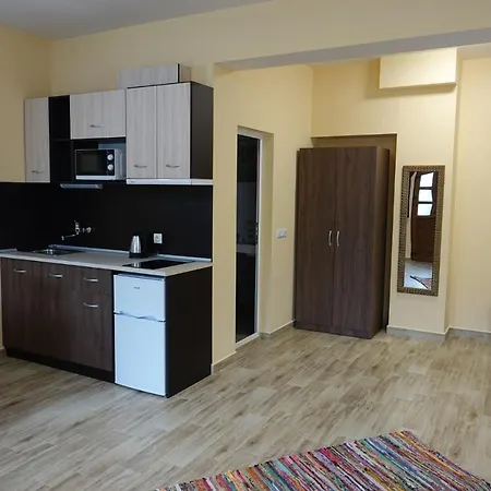 מלון דירות борник хил / Bornik Hill 4*