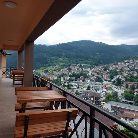 борник хил / Bornik Hill Apartahotel 4*