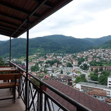 Apartahotel борник хил / Bornik Hill Devin