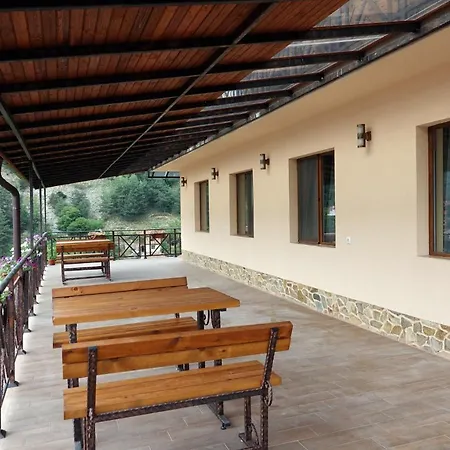 מלון דירות борник хил / Bornik Hill 4*