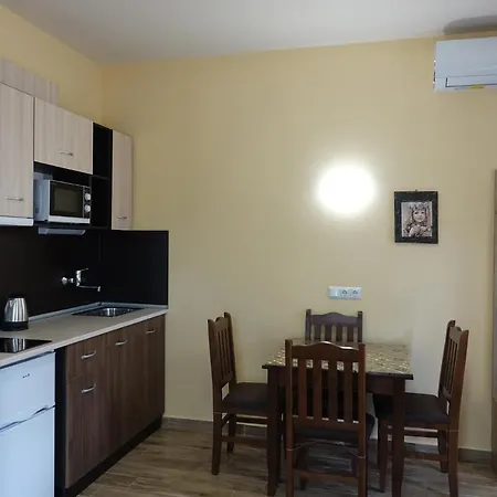 公寓式酒店 борник хил / Bornik Hill