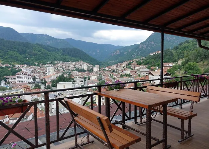 Aparthotel борник хил / Bornik Hill