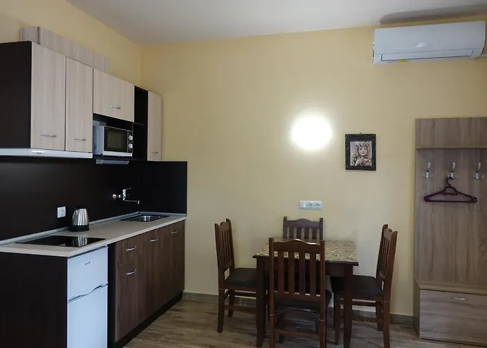 Aparthotel борник хил / Bornik Hill